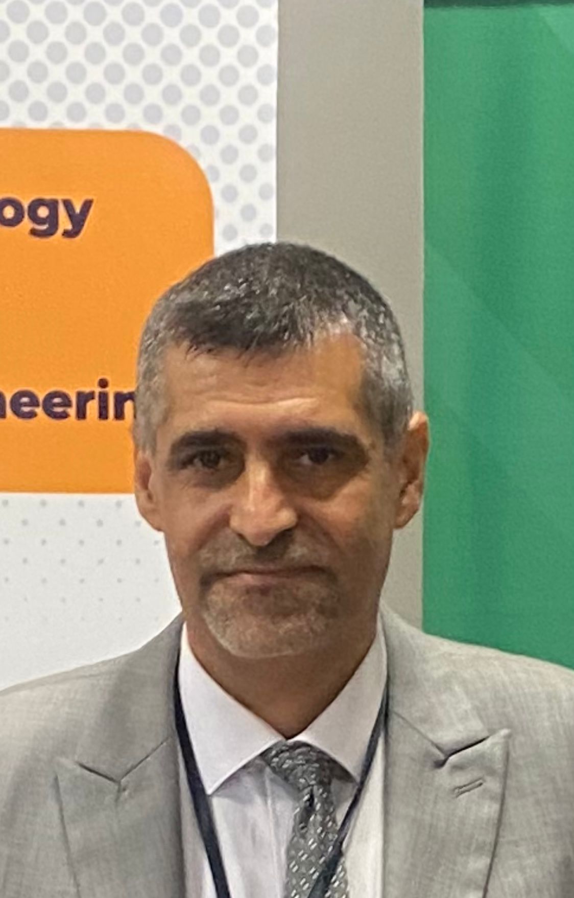 احمد كامل حسن علي العلي